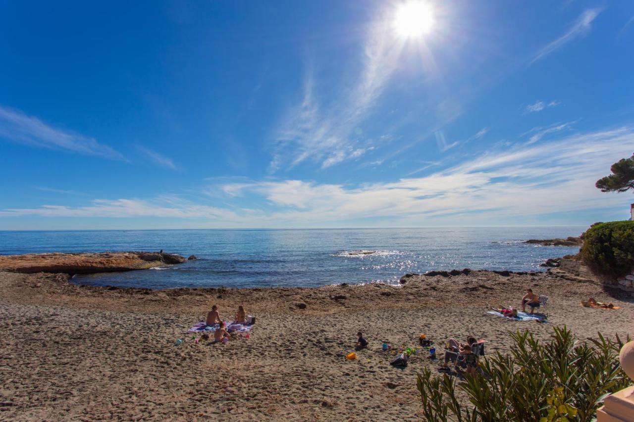 Moraira Holiday Villa ภายนอก รูปภาพ
